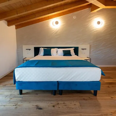 4 Elementi Relais Del Garda