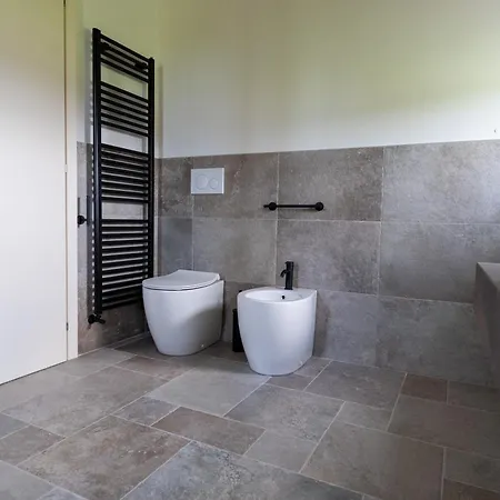 4 Elementi Relais Del Garda Bed and Breakfast *