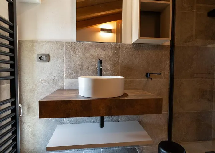 4 Elementi Relais Del Garda فندق مبيت وإفطار