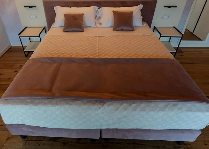 4 Elementi Relais Del Garda فندق مبيت وإفطار 4*