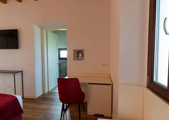 4 Elementi Relais Del Garda فندق مبيت وإفطار