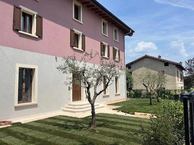 4 Elementi Relais Del Garda فندق مبيت وإفطار