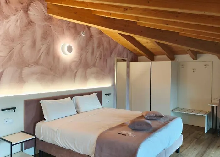فندق مبيت وإفطار 4 Elementi Relais Del Garda